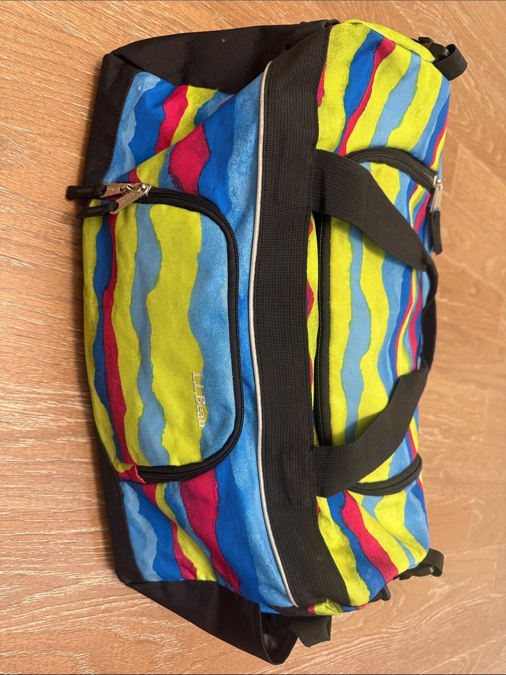 L.L.Bean - Colorful Wave-Print Gym or Travel Duffel Bag - Multicolor